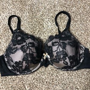 VS Lace Bra